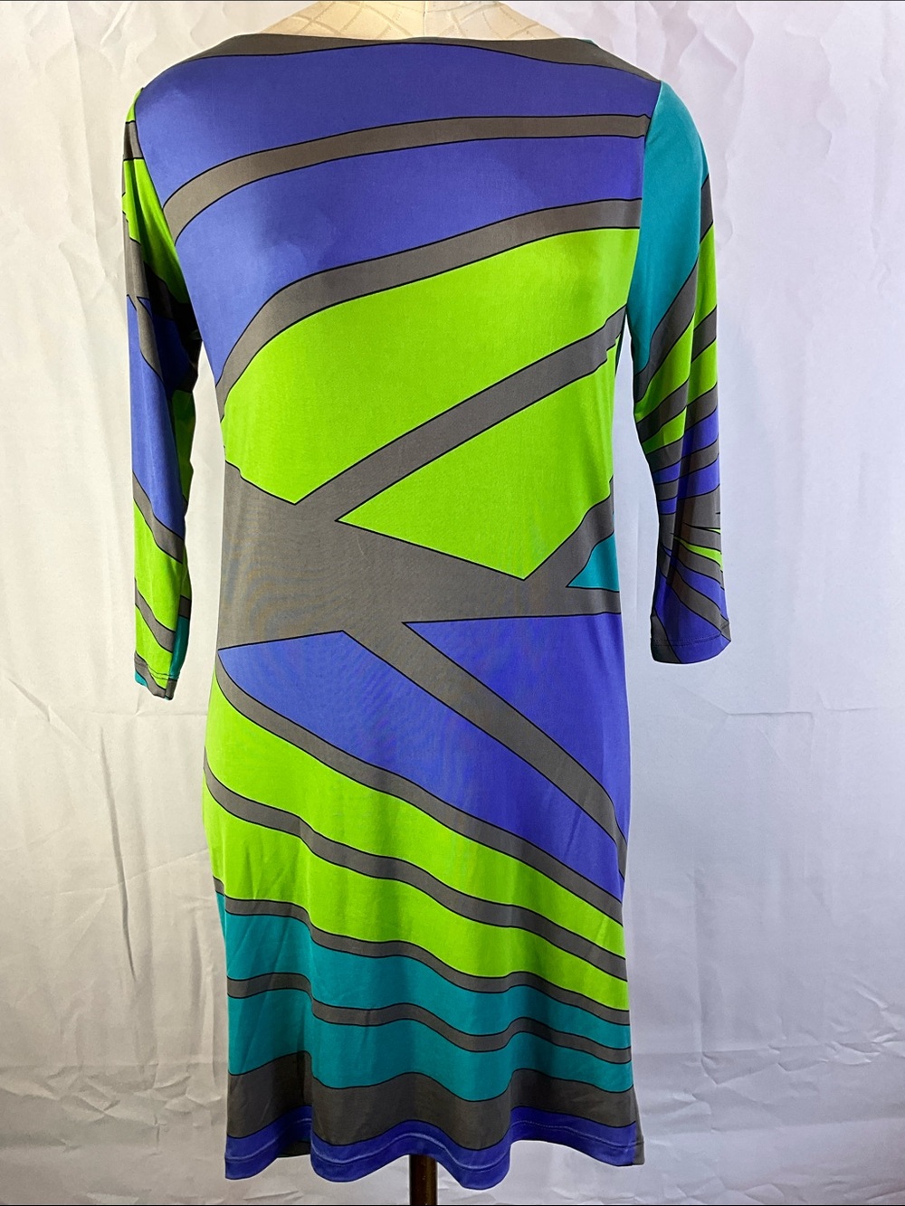Analili Small Geometric Striped Bodycon 3/4 Inch Sleeve Midi Dress